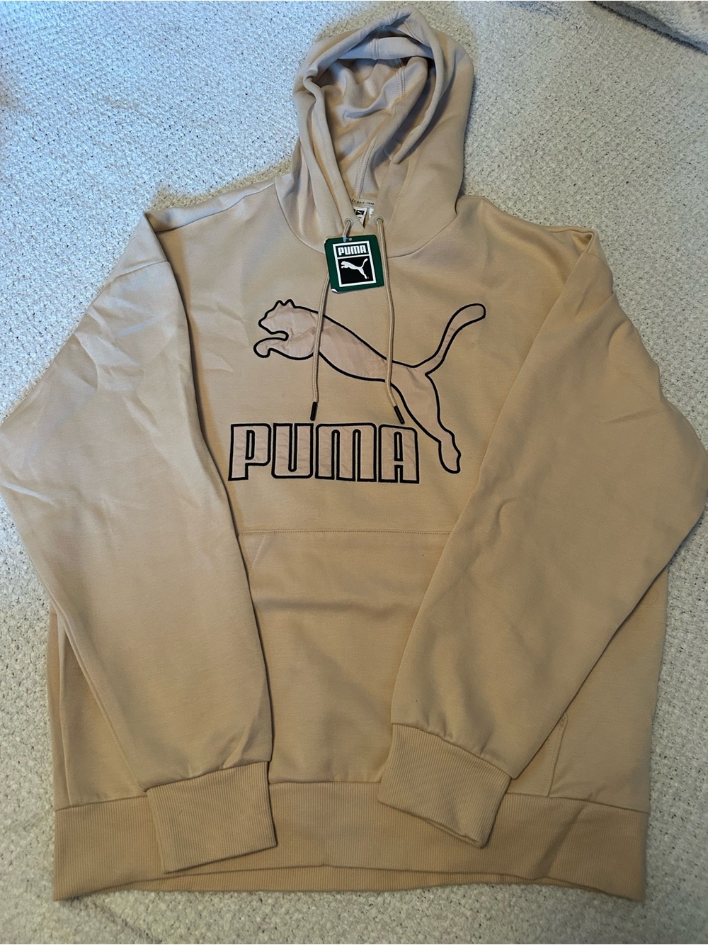 NWT Large PUMA Men’s Beige Pullover Hoodie Logo Graphic Kangaroo Pocket